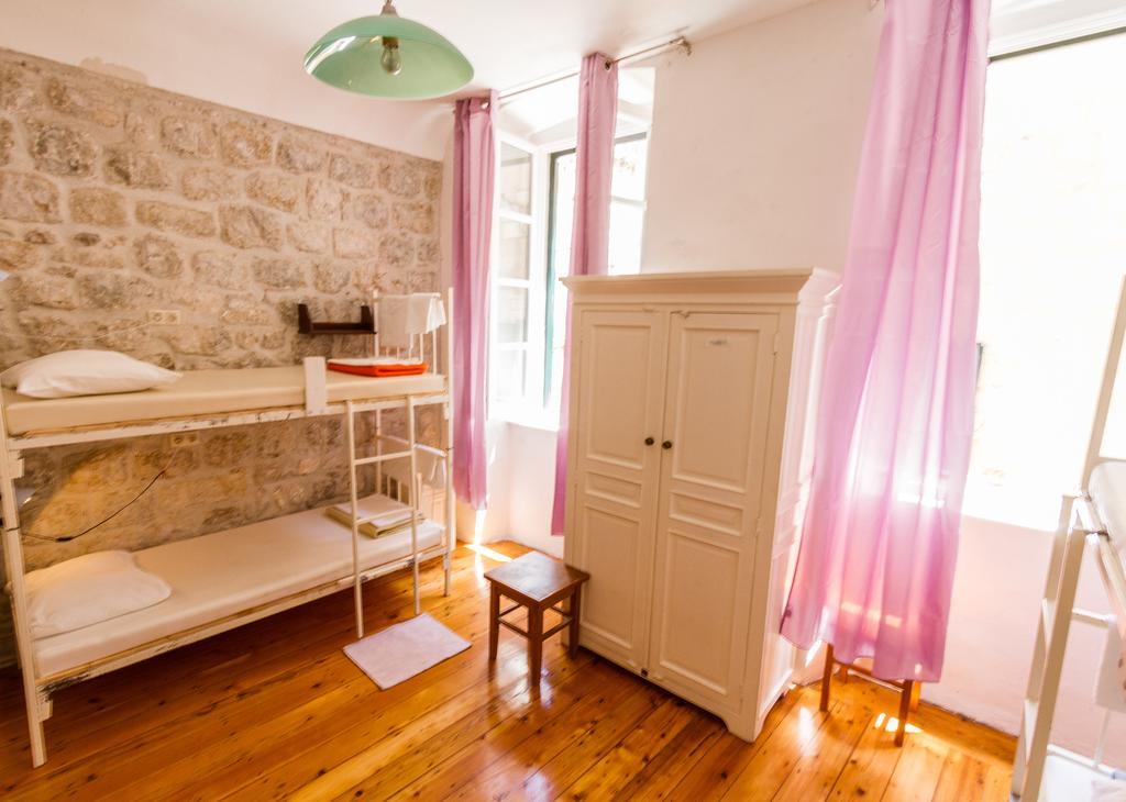 Hostal Old Town